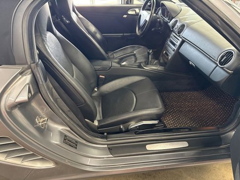 Used 2005 Porsche Boxster image 44