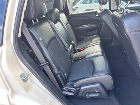 Used 2017 Dodge Journey Crossroad image 18