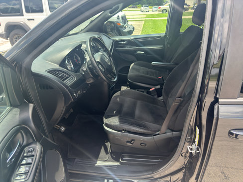 Used 2019 Dodge Grand Caravan SE image 15