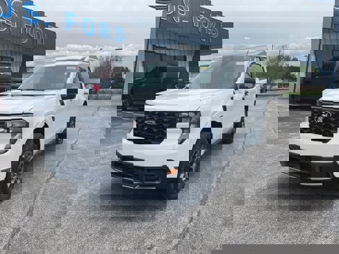 New 2025 Ford Maverick XLT w/ XLT Luxury Package image 2