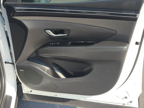 Used 2023 Hyundai Tucson Limited image 31