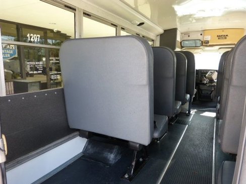 Used 2007 Chevrolet Express 3500 w/ School Bus Package image 16