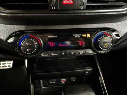 Used 2022 Kia Forte GT image 15