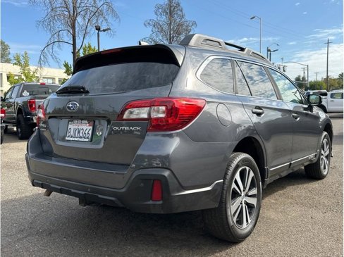 Used 2019 Subaru Outback 2.5i Limited image 8