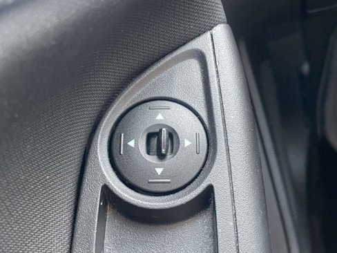 Used 2017 Ford Focus SE image 24