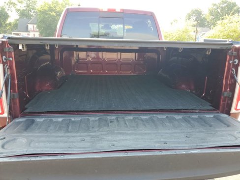 Used 2017 RAM 1500 Laramie w/ Convenience Group image 8