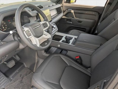 New 2025 Land Rover Defender 110 S image 3