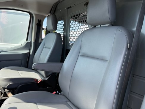 Used 2019 Ford Transit 250 130 Low Roof image 15