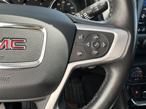 Used 2021 GMC Terrain SLE w/ Driver Convenience Package image 17