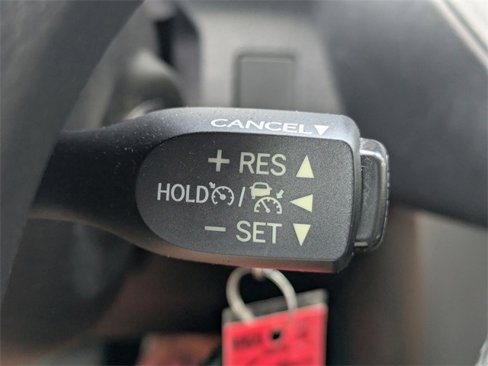 Used 2017 Toyota RAV4 LE image 25