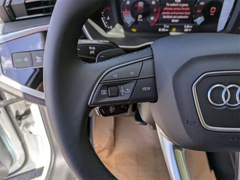 New 2025 Audi Q3 2.0T Premium image 11