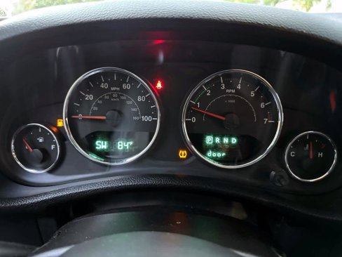 Used 2015 Jeep Wrangler Unlimited Sport image 22