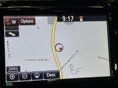 Used 2017 Toyota Camry XLE image 24