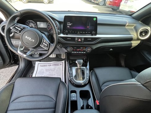 Used 2024 Kia Forte GT-Line w/ GT-Line Premium Package image 11
