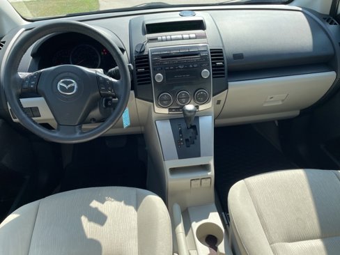 Used 2009 MAZDA MAZDA5 Touring image 3