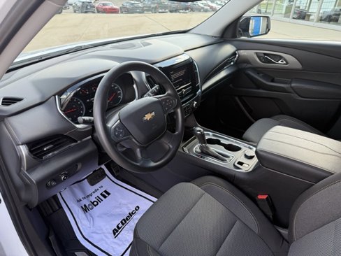 Used 2020 Chevrolet Traverse LS w/ LPO, Floor Liner Package image 18