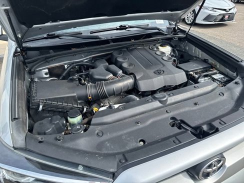 Used 2015 Toyota 4Runner SR5 image 47