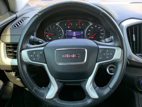 Used 2021 GMC Terrain SLE w/ Driver Convenience Package image 9
