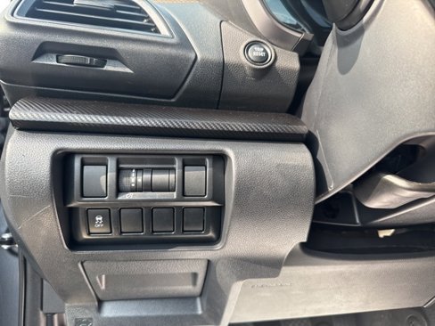 Used 2022 Subaru Crosstrek 2.0i Premium image 19