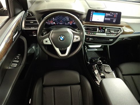 Used 2023 BMW X3 xDrive30i image 2