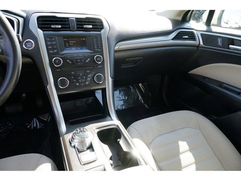 Used 2018 Ford Fusion S image 22