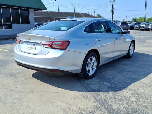 Used 2022 Chevrolet Malibu LT image 5