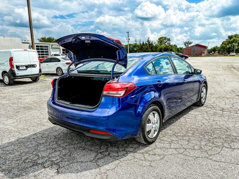Used 2017 Kia Forte LX image 15