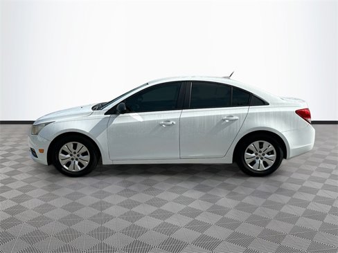 Used 2014 Chevrolet Cruze LS image 8