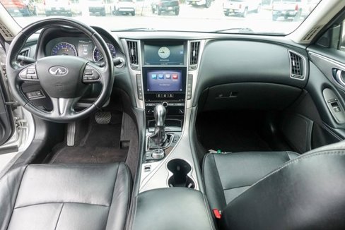Used 2014 INFINITI Q50 Premium w/ Leather Seating Package image 3