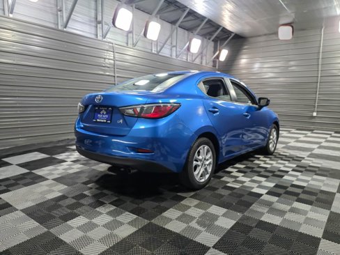 Used 2018 Toyota Yaris iA image 5