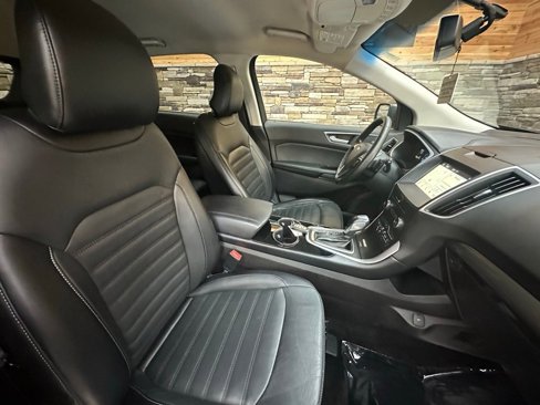 Used 2017 Ford Edge SEL w/ Equipment Group 201A image 15