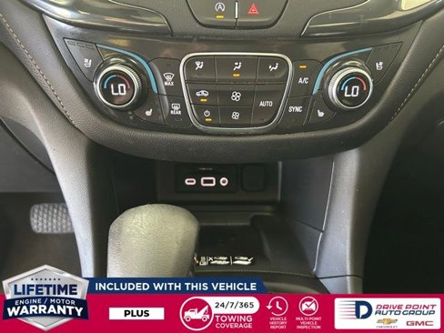 Used 2023 Chevrolet Equinox Premier image 23