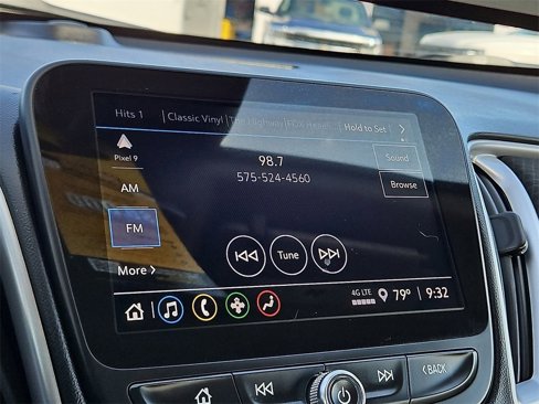 Used 2022 Chevrolet Malibu LT image 14