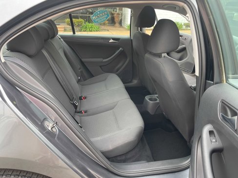 Used 2012 Volkswagen Jetta Sedan image 11