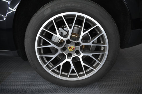 Used 2016 Porsche Macan S image 44