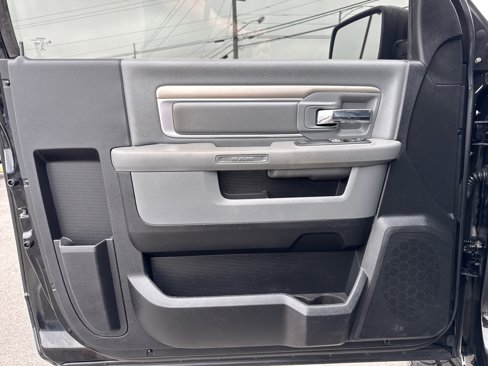 Used 2015 RAM 1500 Express w/ Black Ram 1500 Express Group image 21