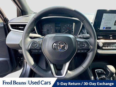 Used 2025 Toyota Corolla SE image 12