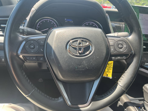 Used 2023 Toyota Camry SE image 12