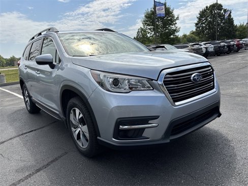 Used 2020 Subaru Ascent Premium w/ Convenience Package image 2