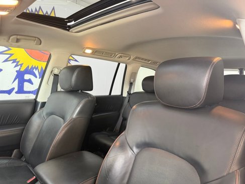 Used 2017 Nissan Armada Platinum image 10