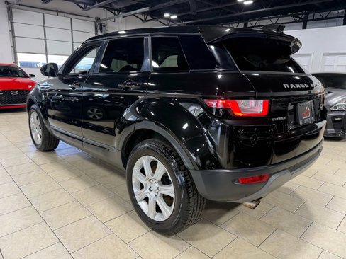 Used 2016 Land Rover Range Rover Evoque SE Premium image 4
