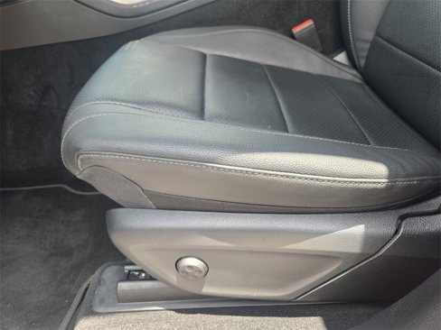 Used 2024 Mercedes-Benz GLE 450e 4MATIC image 27