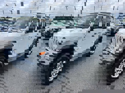 Used 2020 Jeep Wrangler Unlimited Sport S image 3
