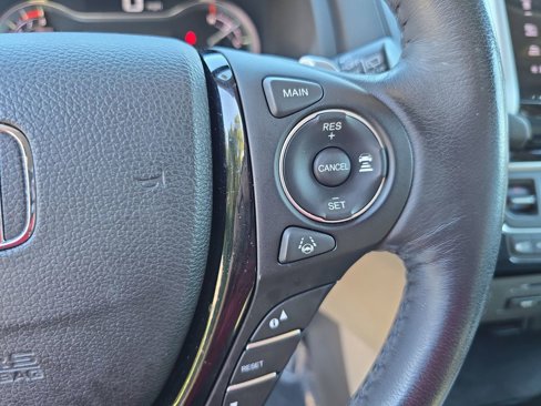 Used 2017 Honda Pilot Elite image 19