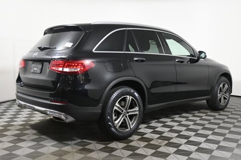 Used 2019 Mercedes-Benz GLC 300 4MATIC image 10