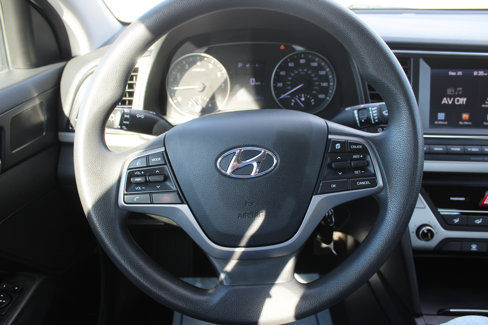 Used 2018 Hyundai Elantra SEL image 26