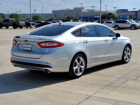 Used 2014 Ford Fusion SE image 9