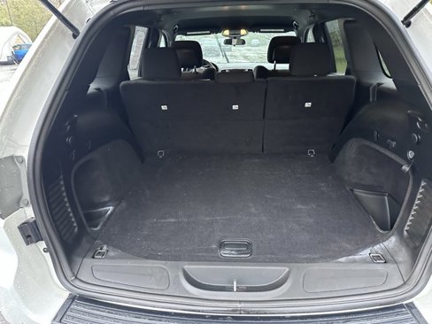 Used 2018 Jeep Grand Cherokee Laredo image 10