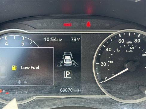 Used 2020 Nissan Versa SV image 17