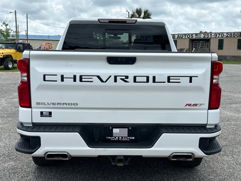Used 2020 Chevrolet Silverado 1500 RST image 10
